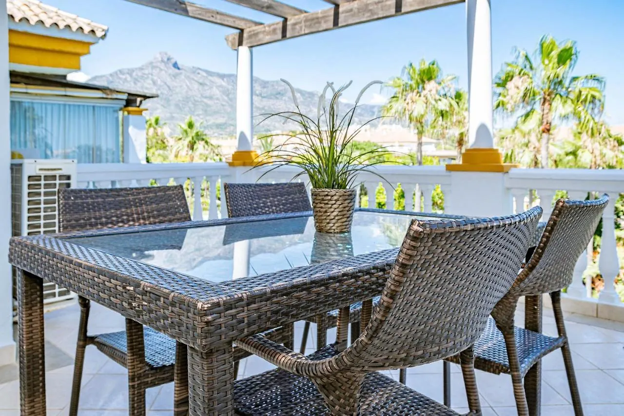 Beautiful Apartment In La Dama De Noche Right Beside The Golf Course Marbella